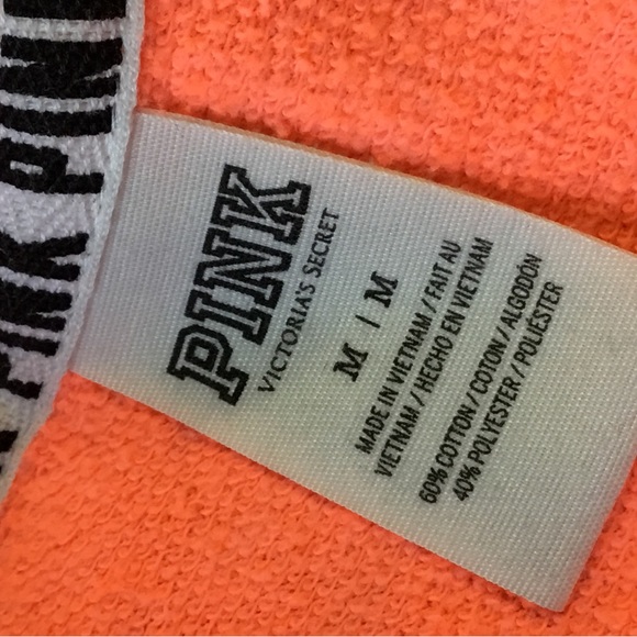 PINK VICTORIA’S SECRET Womens size MEDIUM 1/4 ZIP SWEATSHIRT - Picture 3 of 3